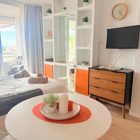 L&a Ocean View Apartmán *